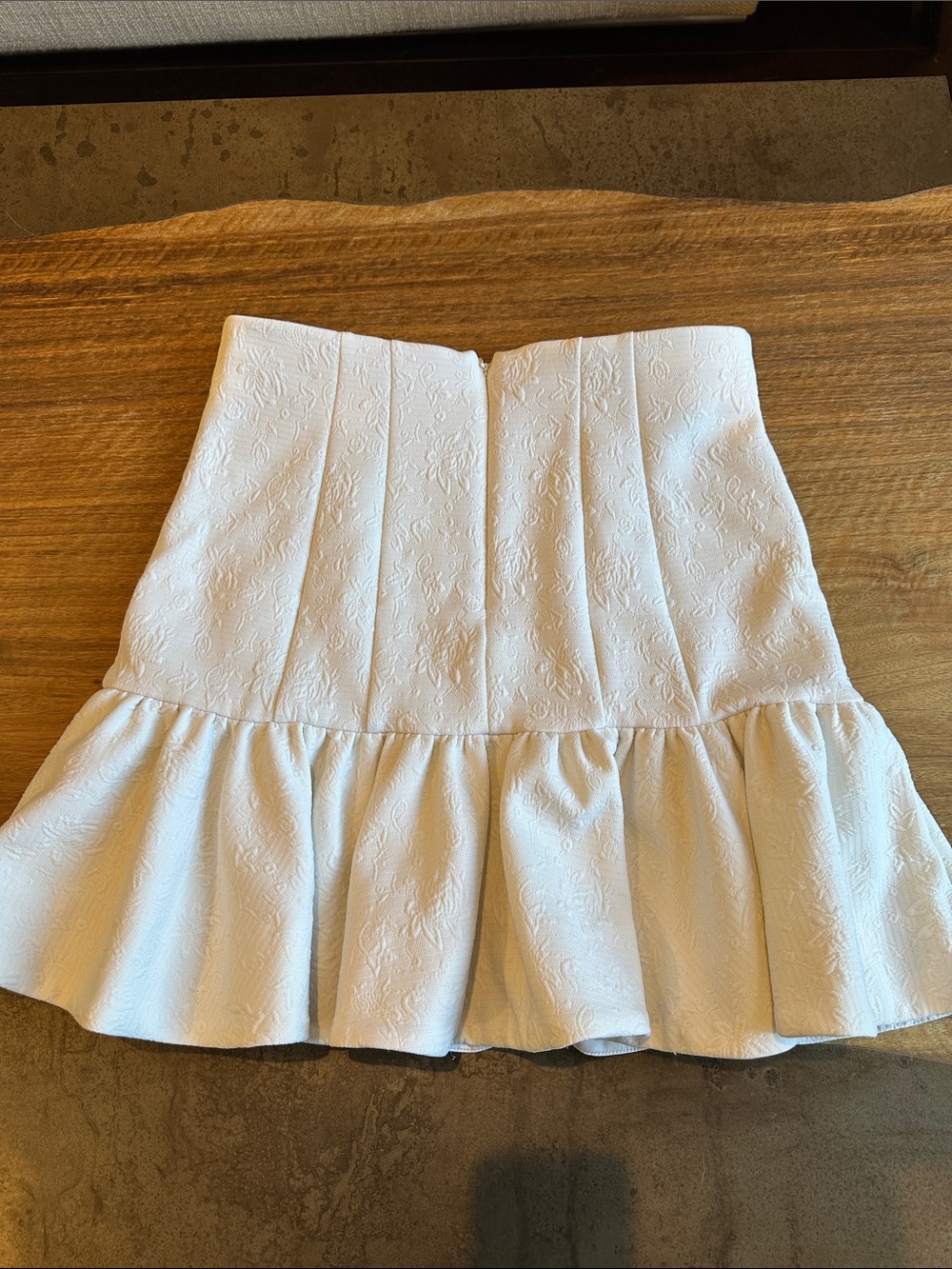 Veronica Beard White Ruffle Mini Skirt Size 6 - Picture 6 of 10